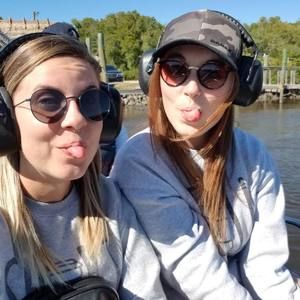 Meet your Posher, Justine-t